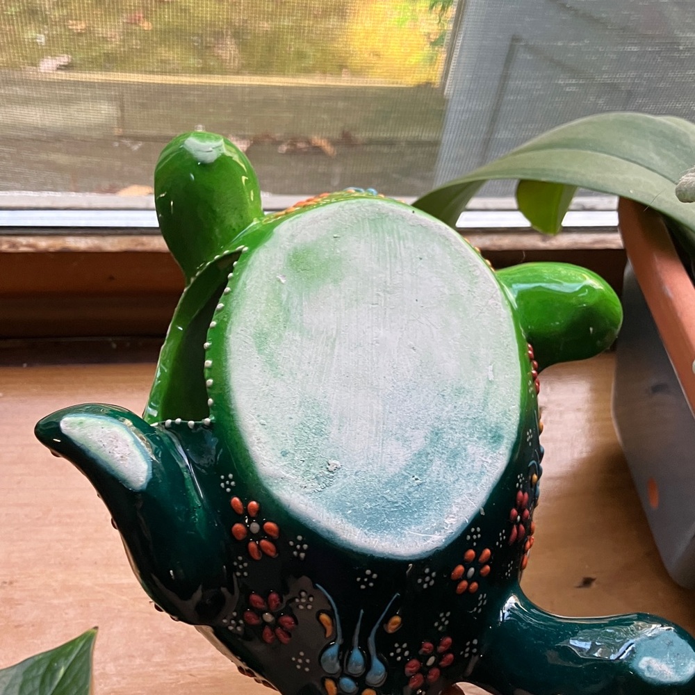 Colorful Ceramic Turtle candle holder - Picture 6 of 9